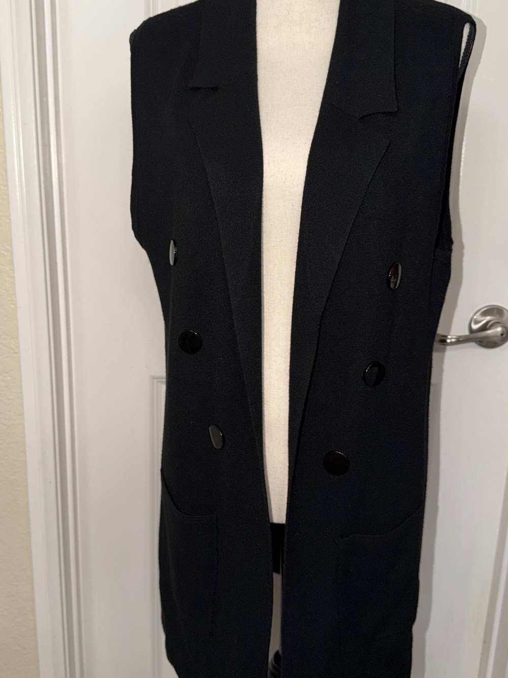 Tahari Black Double-Breasted Sleeveless Blazer Vest
